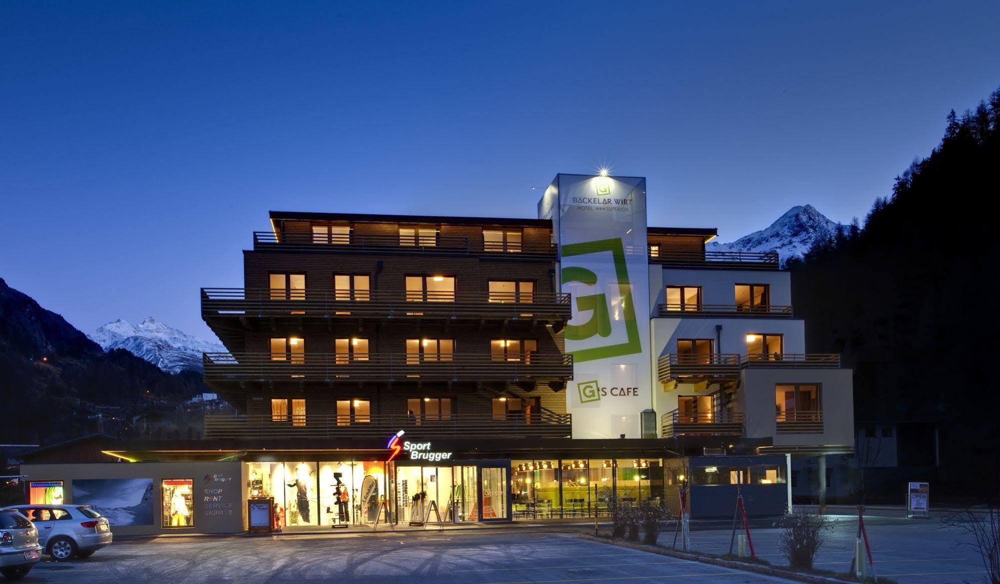 Baeckelar Wirt Superior Hotel 3*